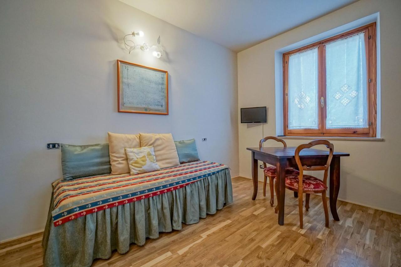 Il Quercione Agriturismo Rivotorto Bagian luar foto