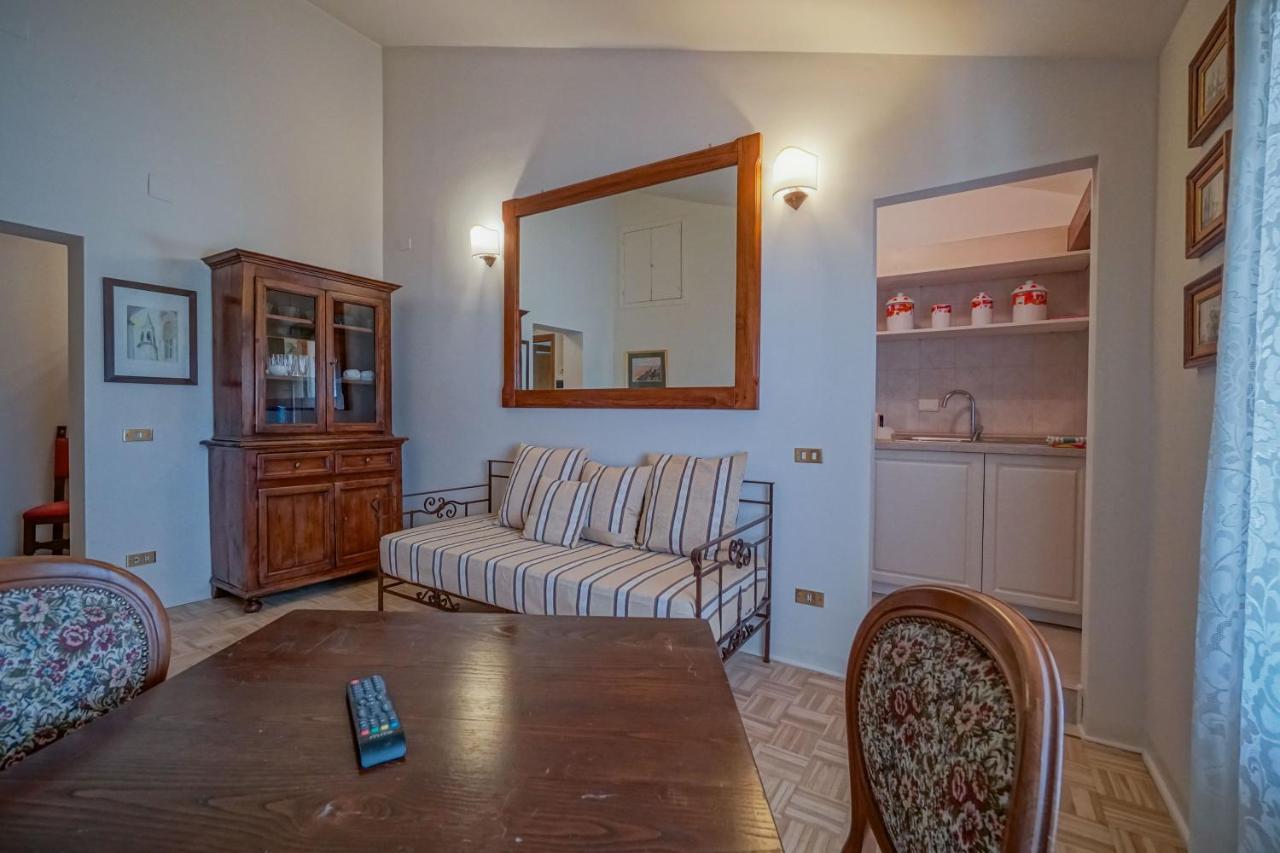Il Quercione Agriturismo Rivotorto Bagian luar foto